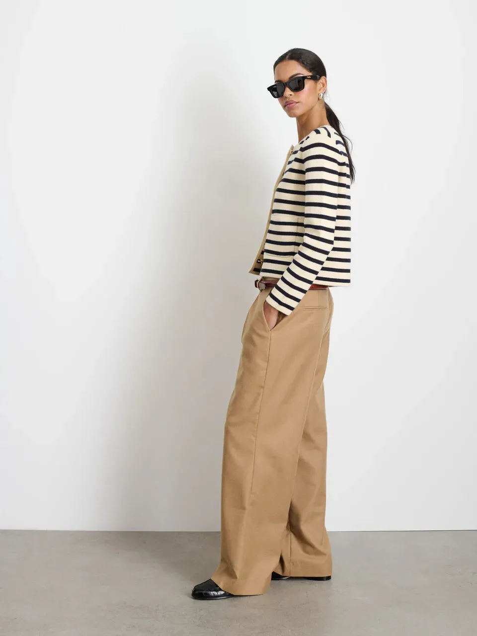 Alex Mill – Paris Sweater Jacket in Stripe Cream/Navy