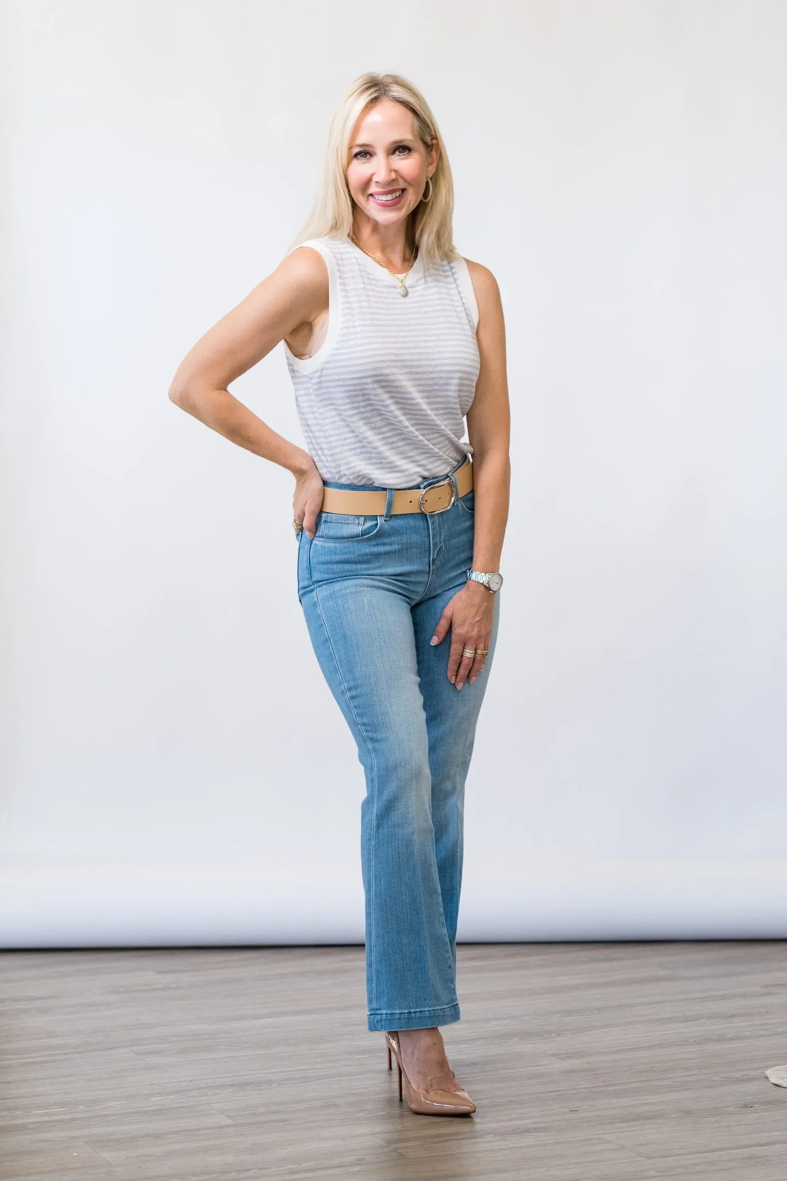 Muscle Crew Tee in Light Chambray